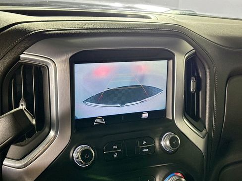 Used 2021 GMC Sierra 1500 Elevation image 16