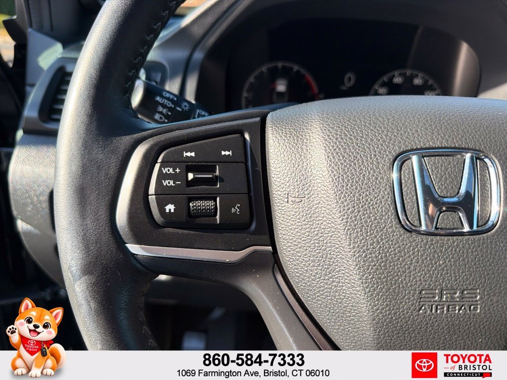 Used 2025 Honda Ridgeline RTL+ image 21