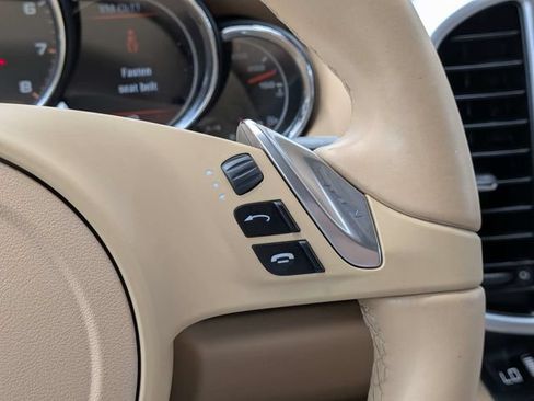 Used 2014 Porsche Cayenne AWD/4WD image 26