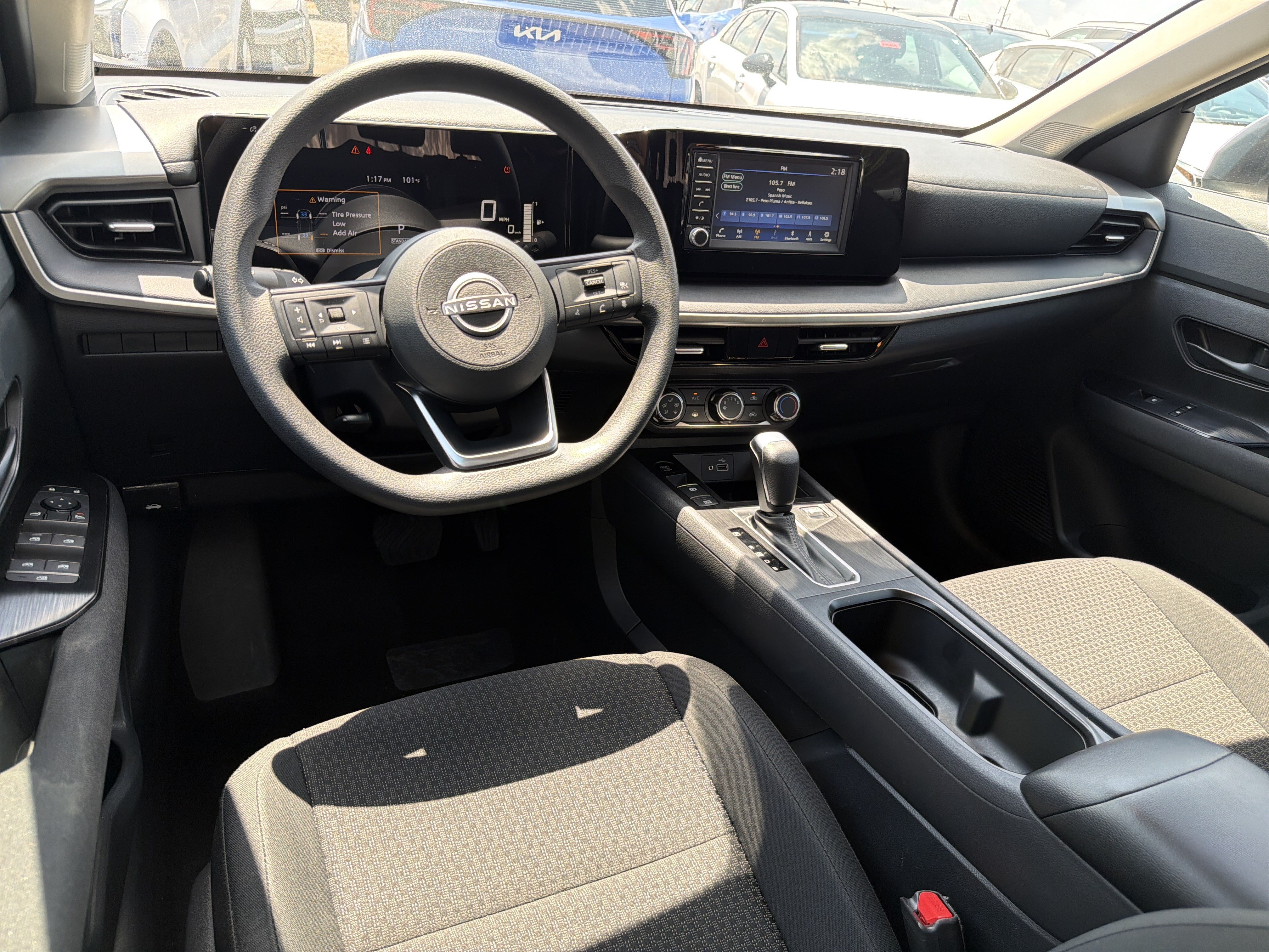 Used 2025 Nissan Kicks S AWD/4WD image 22