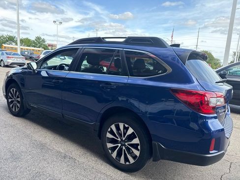 Used 2016 Subaru Outback 2.5i Limited AWD/4WD image 8