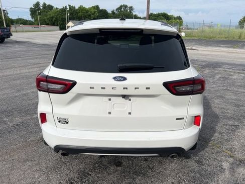 Used 2023 Ford Escape ST-Line w/ Equipment Group 301A FWD image 6
