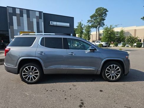 Used 2021 GMC Acadia Denali w/ LPO, Floor Liner Package AWD/4WD image 6