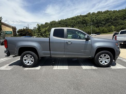 Used 2021 Chevrolet Colorado LT w/ Fleet Safety Package RWD image 4