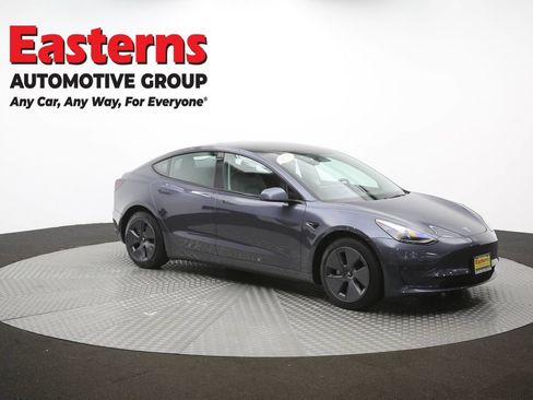 Used 2023 Tesla Model 3 Standard Range RWD image 45
