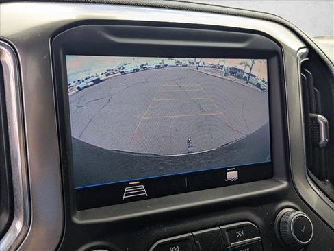 Used 2021 Chevrolet Silverado 1500 LT w/ Z71 Off-Road Package image 12