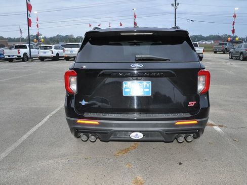 Used 2023 Ford Explorer ST w/ Equipment Group 401A image 4