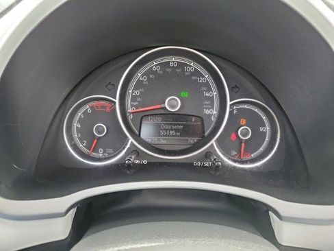 Used 2019 Volkswagen Beetle 2.0T SE FWD image 23