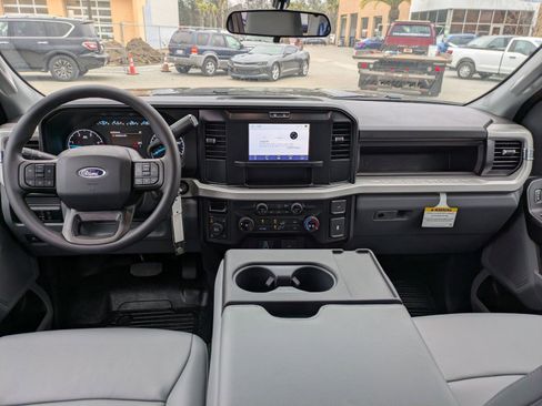 New 2026 Ford F250 XL AWD/4WD image 17