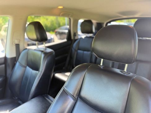 Certified 2019 Nissan Pathfinder SL w/ Cargo Package AWD/4WD image 18