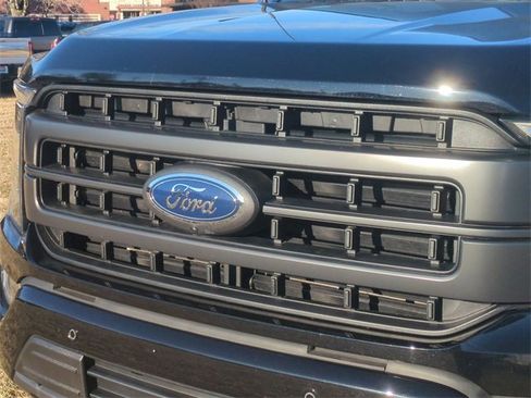 Used 2022 Ford F150 Lariat w/ Equipment Group 502A High image 36