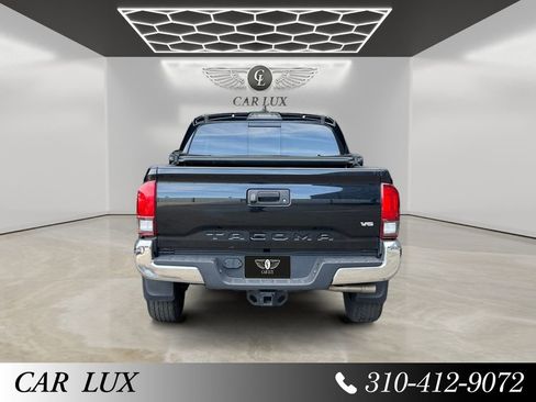 Used 2020 Toyota Tacoma SR5 image 4