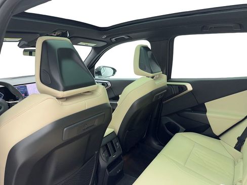 Used 2025 BMW X3 xDrive30i image 42