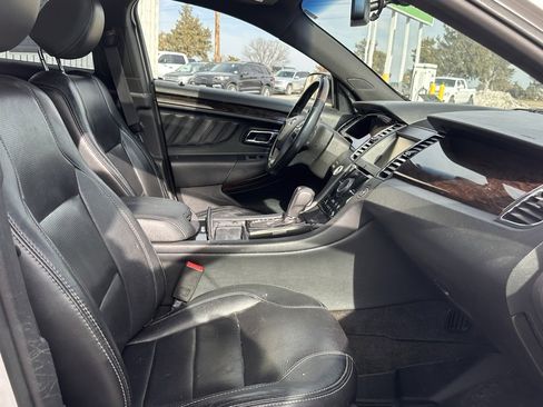 Used 2013 Ford Taurus Limited image 21