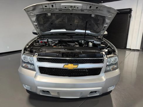 Used 2012 Chevrolet Tahoe LT AWD/4WD image 18