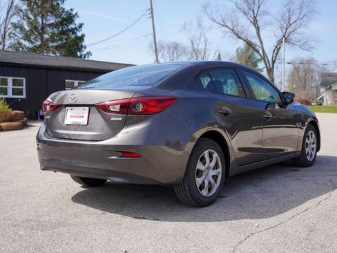 Used 2014 MAZDA MAZDA3 i Sport image 9