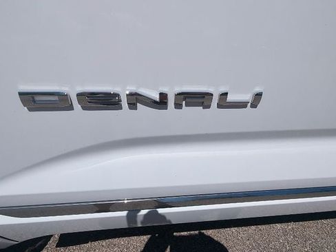Used 2026 GMC Terrain Denali AWD/4WD image 17