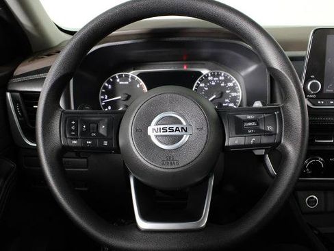 Certified 2021 Nissan Rogue S image 9