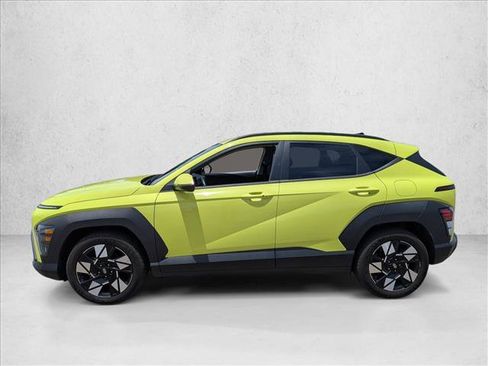Used 2024 Hyundai Kona SEL FWD image 8