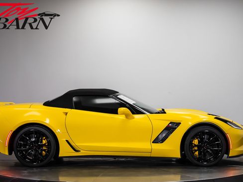 Used 2016 Chevrolet Corvette Z06 w/ 3LZ Preferred Equipment Group RWD image 14
