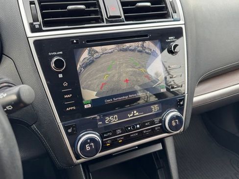 Used 2018 Subaru Outback 2.5i Touring image 25