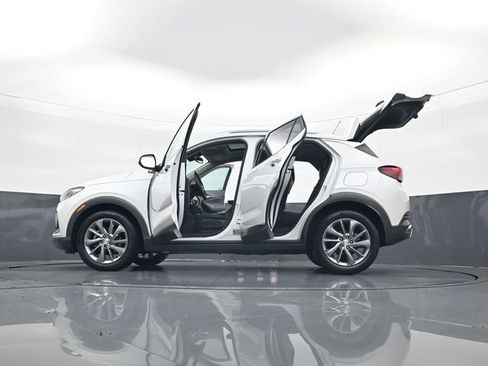 Used 2023 Buick Encore GX Essence w/ Experience Buick Package FWD image 34