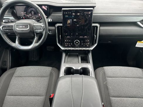 New 2025 GMC Acadia Elevation image 12