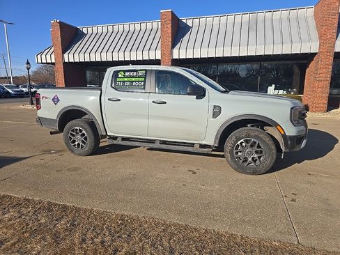 Used 2024 Ford Ranger XLT w/ FX4 Off-Road Package image 8