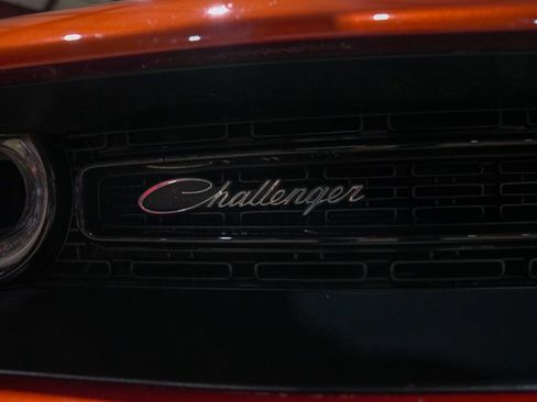 Used 2022 Dodge Challenger R/T Scat Pack w/ Driver Convenience Group image 21