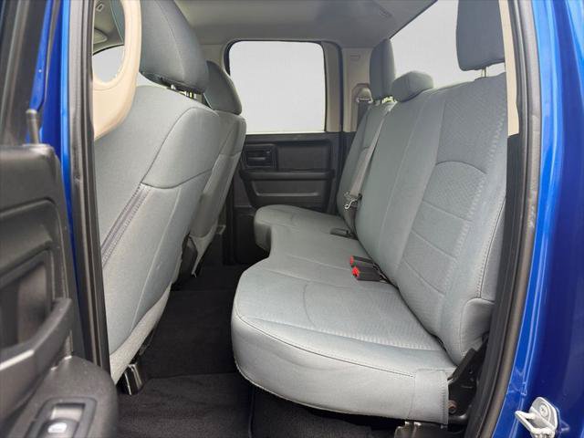Certified 2019 RAM 1500 Express w/ Express Value Package AWD/4WD image 26