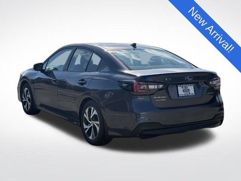 Used 2025 Subaru Legacy Premium AWD/4WD image 5