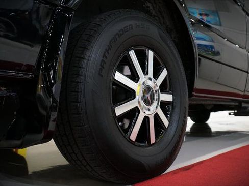 Used 2015 Mercedes-Benz Sprinter 2500 image 14