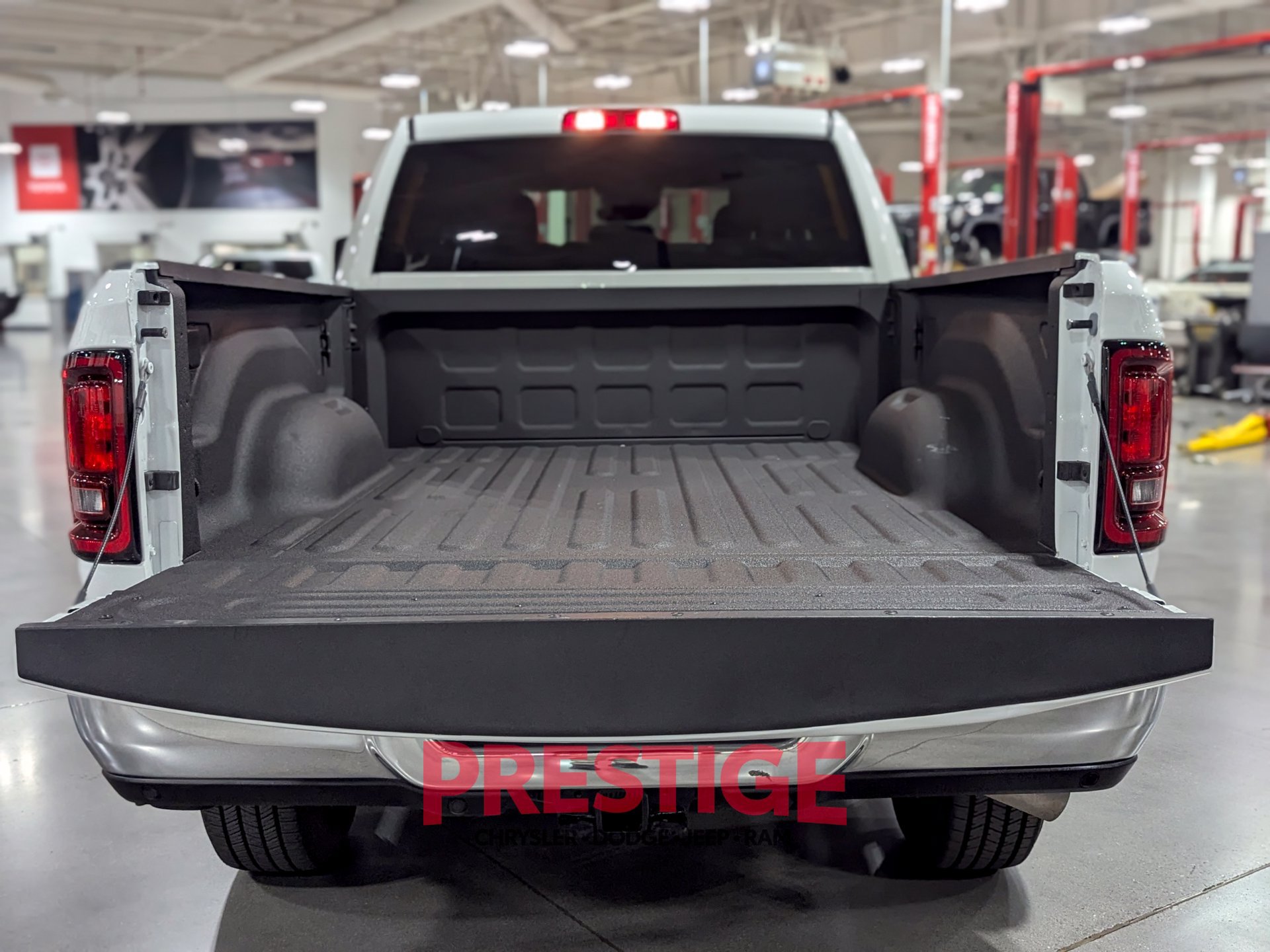 Used 2026 RAM 2500 Big Horn AWD/4WD image 13