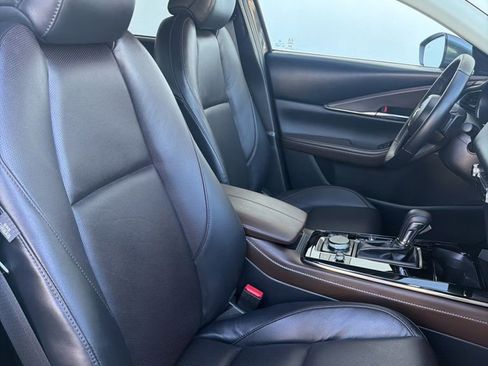 Used 2025 MAZDA CX-30 AWD 2.5 S w/ Premium Package image 21