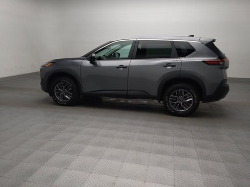 Used 2023 Nissan Rogue S image 3