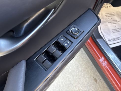 Used 2021 Lexus UX 250h F Sport w/ F Sport Premium Package image 15