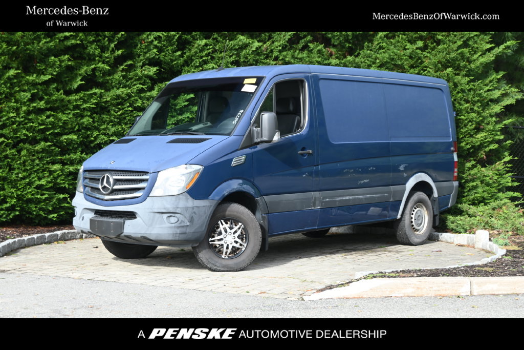 Used 2015 Mercedes-Benz Sprinter 2500 image 1