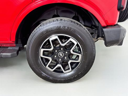 Used 2021 Ford Bronco Outer Banks AWD/4WD image 26