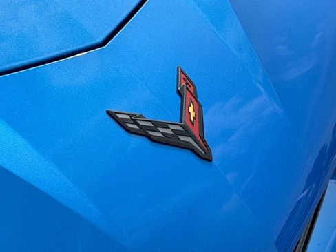 New 2025 Chevrolet Corvette E-Ray image 12