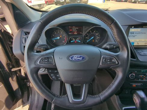 Used 2019 Ford Escape SEL image 27