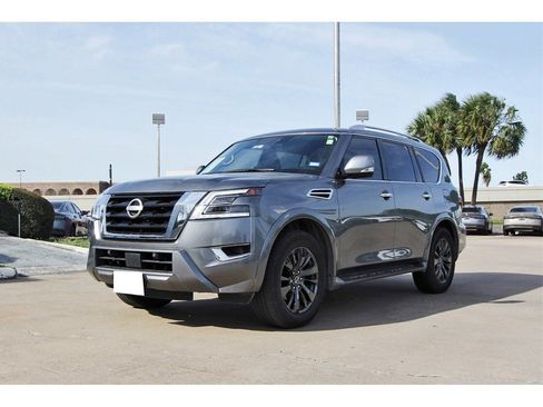 Used 2024 Nissan Armada SV w/ Cargo Package image 2