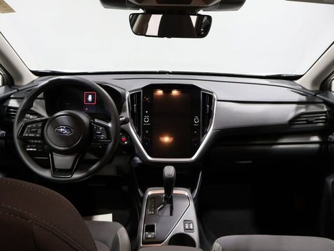 Used 2025 Subaru Crosstrek 2.0i Premium image 17