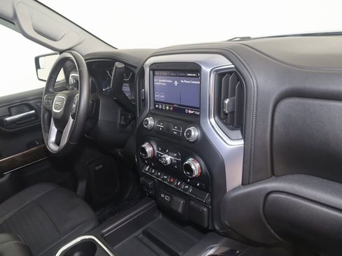 Used 2020 GMC Sierra 1500 Elevation w/ Elevation Value Package image 39