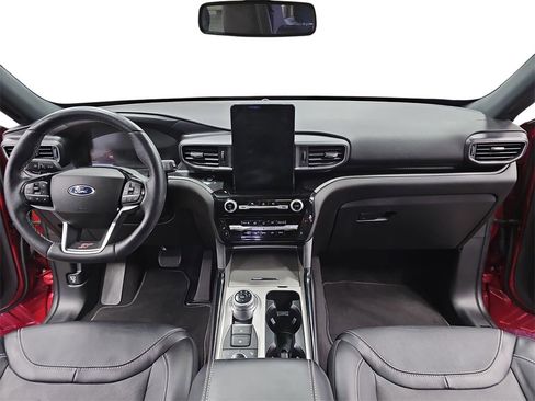 Used 2023 Ford Explorer ST w/ Equipment Group 401A image 9