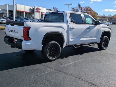 New 2026 Toyota Tundra SR5
