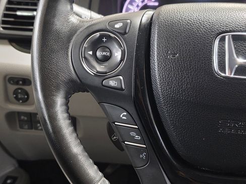 Used 2019 Honda Ridgeline RTL-E image 33
