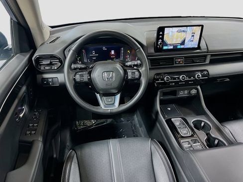 Used 2023 Honda Pilot Elite image 24