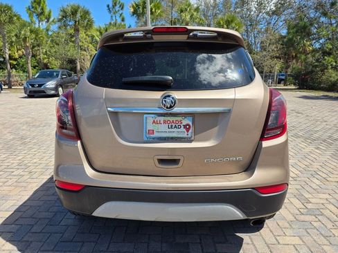 Used 2019 Buick Encore Sport Touring image 10