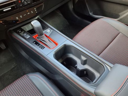 New 2025 Nissan Kicks SR image 16