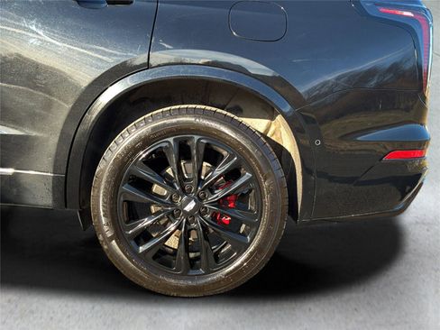 Used 2023 Cadillac XT6 Sport image 33